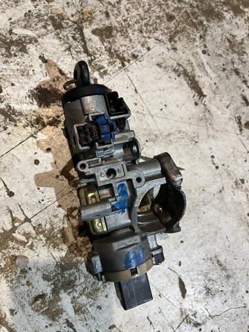 まこページ LC70-66-151 Mazda Контактная группа замка зажигания