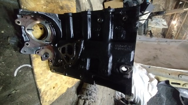LCF105160L LAND ROVER Блок цилиндров двигателя купить в Ирпень
