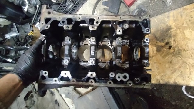 LCF105160L LAND ROVER Блок цилиндров двигателя купить в Днепр