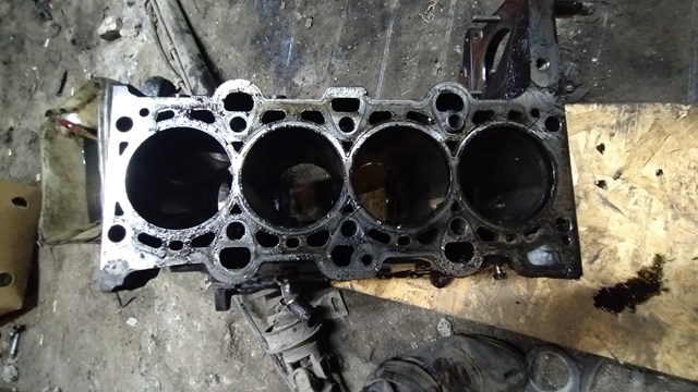 LAND ROVER LCF105160L Блок цилиндров двигателя в наличии Харьков