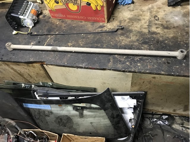 Растяжка задней подвески LD4728650 MAZDA