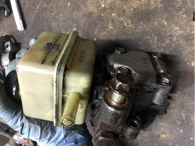 LD6232650B Насос гидроусилителя руля (ГУР) купить Кривой Рог