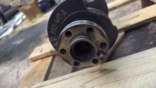 LAND ROVER LEF101290L Коленвал двигателя в наличии Черкассы