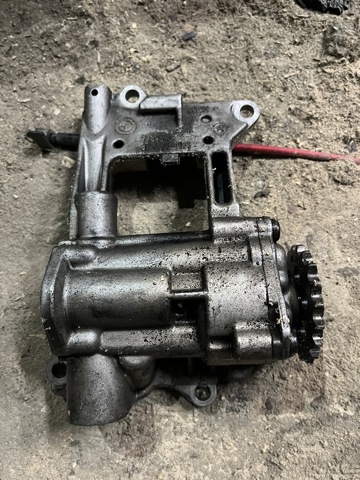 Шестерня привода масляного насоса LIH100030L LAND ROVER