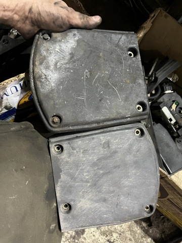 Верхняя защита ремня ГРМ, LJR104550 LAND ROVER