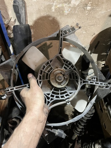 MB845072 MITSUBISHI Диффузор радиатора охлаждения, в сборе с мотором и крыльчаткой купить в Ирпень
