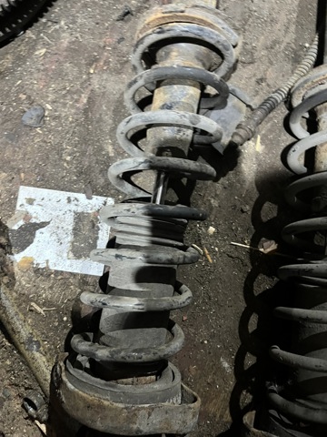 Пружина амортизатора MB871085 MITSUBISHI