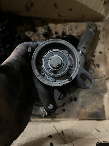 Ролик натяжителя ремня газораспределения MD329625 MITSUBISHI