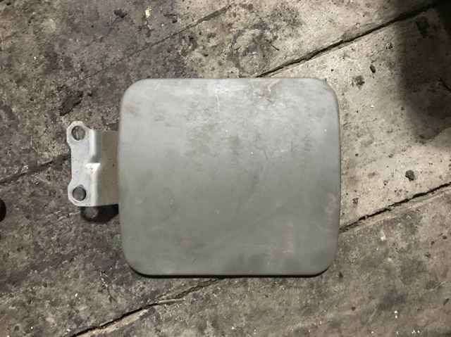 Лючок топливного бака MR178113 MITSUBISHI