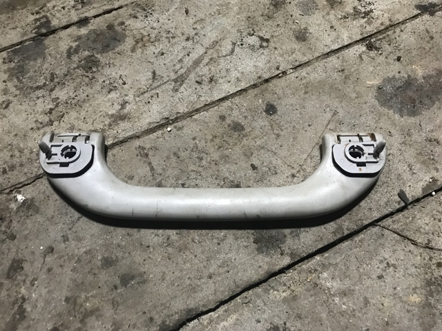 MR330017 MITSUBISHI Ручка крыши салона купить в Черновцы