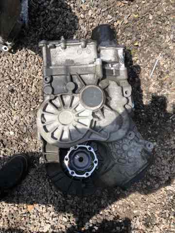 Корпус коробки передач OAM301103F VAG
