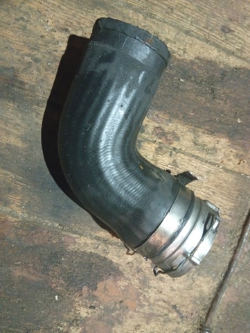Шланг интеркуллера PNH000185 LAND ROVER