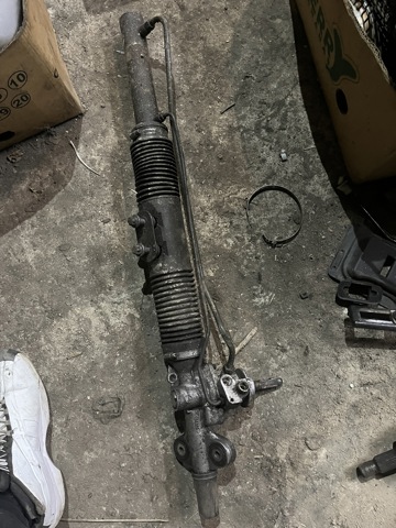 Рулевая рейка QAB000313E LAND ROVER