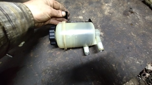 QFX100252 Бачок ГУР купить Хмельницкий