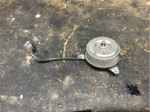 RF1W15150 Mazda