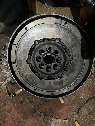 Маховик двигателя RF2916610 MAZDA