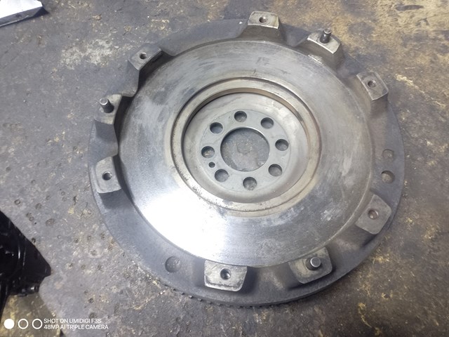 Маховик двигателя RF3R11500C MAZDA