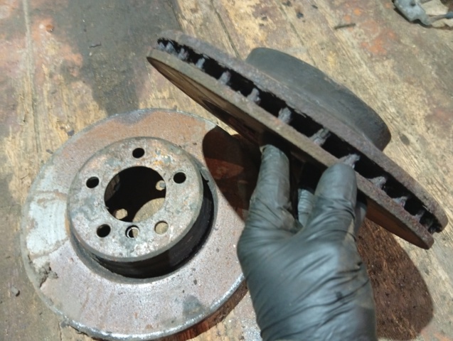 SDB000201 Передние тормозные диски купить Винница
