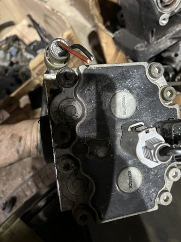 Блок управления АБС  SRB100800 LAND ROVER