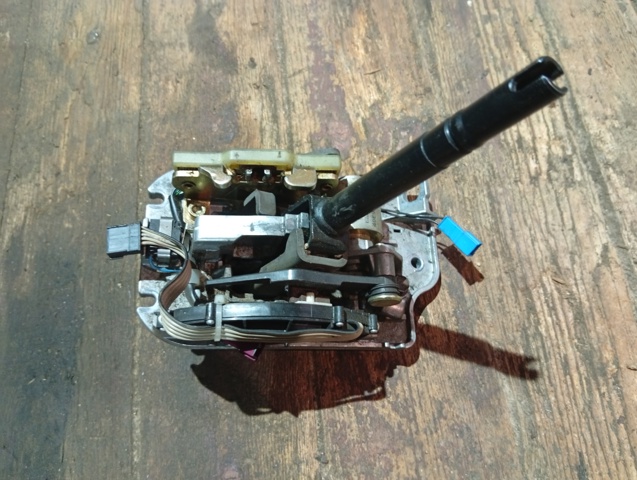 Селектор коробки передач UCB000041 LAND ROVER
