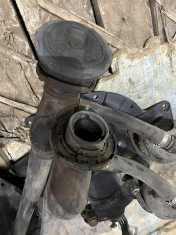 Крышка топливного Бака WLD100630LDA LAND ROVER