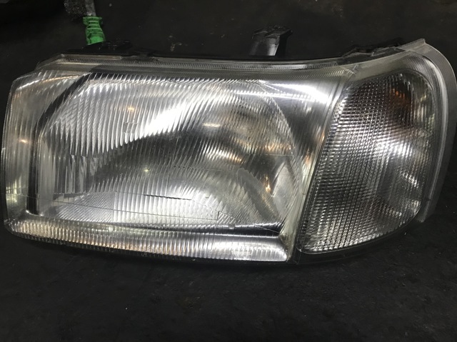 Блок фара левая XBC001750 LAND ROVER