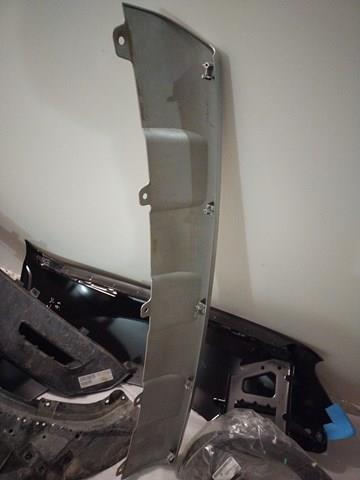 J692803513 CHERY Накладка бампера переднего центральная купить в Ровно