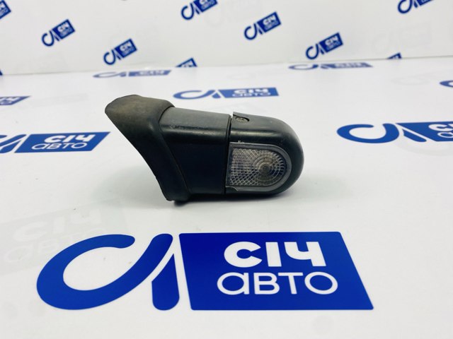 Указатель поворота, левый 0018208256 MERCEDES