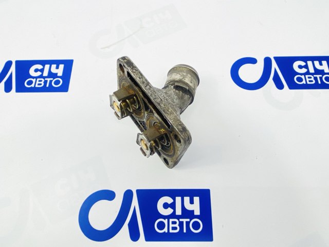 Автомобильный термостат 062121111B VAG