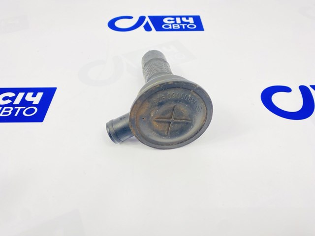 Клапан вентиляции картерных газов 062129101A VAG