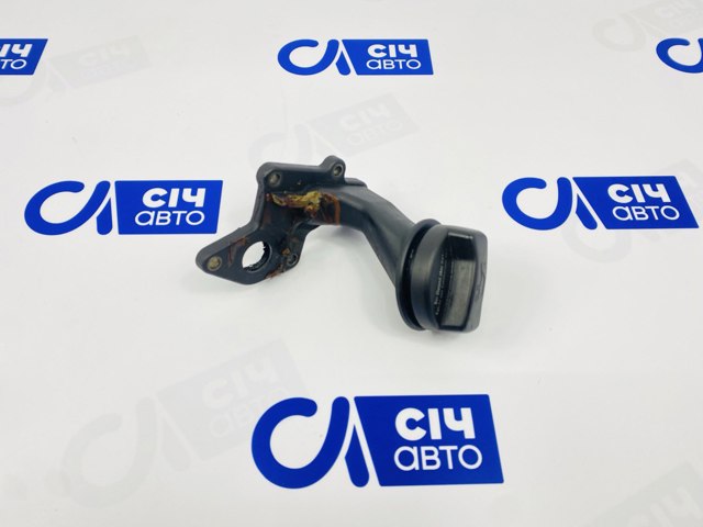 Горловина маслозаливная 074115308D VAG