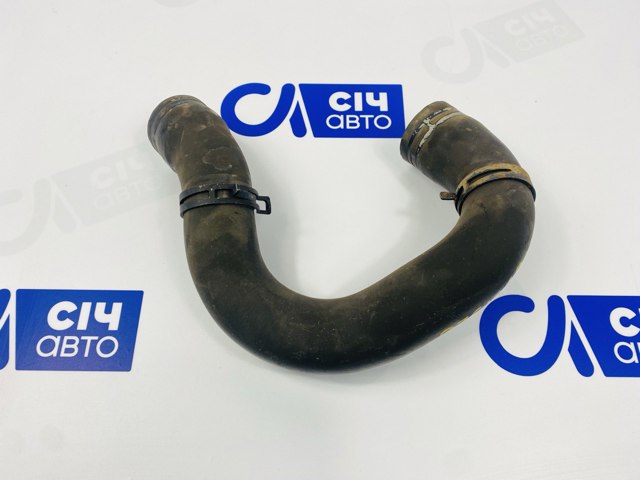 Водопроводная труба системы охлаждения 076121063E VAG