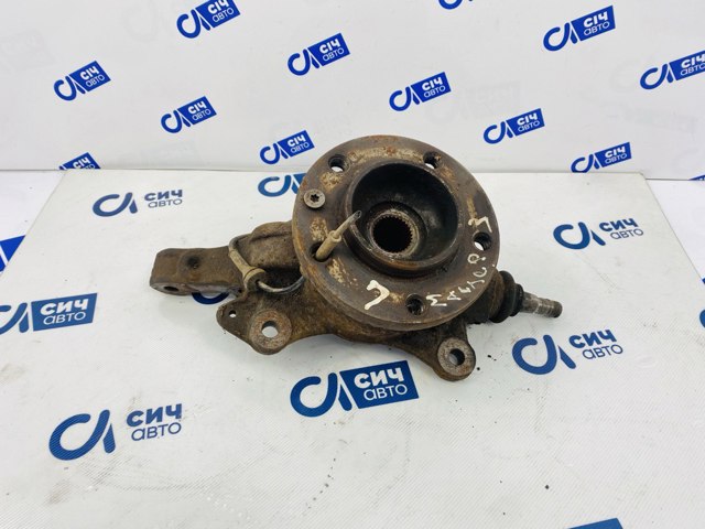 Кулак поворотный передний левый 400150081R RENAULT