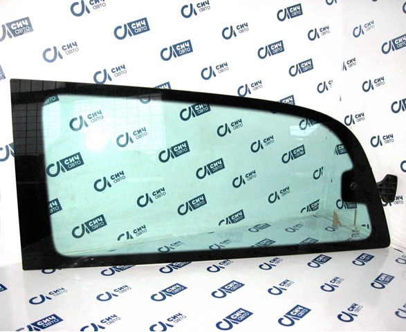 Стекло багажника, левое 6396721013 MERCEDES