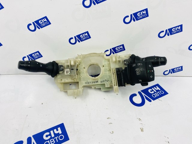 Переключатели подрулевые 681720005R RENAULT