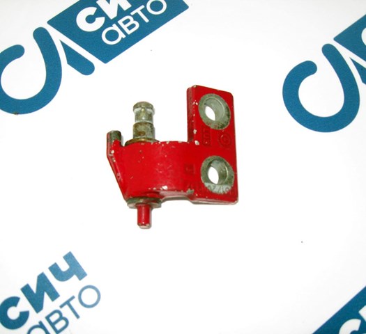 Петля водительской двери 9017200737 MERCEDES