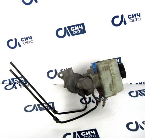 Цилиндр главный тормоза (гидротормозов) A0004317501 MERCEDES
