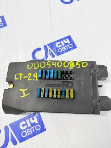 Блок реле и предохранителей A0005400950 MERCEDES