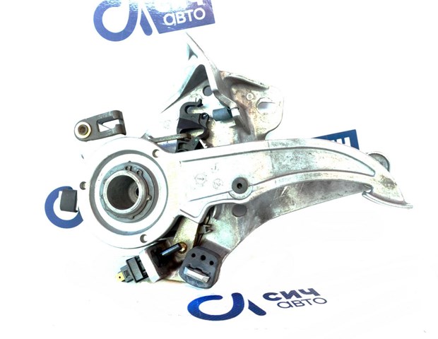 Рычаг ручного тормоза A2114200584 MERCEDES