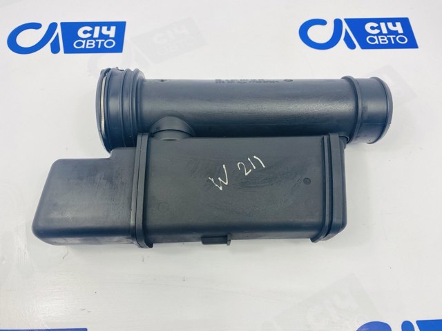 Патрубок интеркуллера A2115280308 MERCEDES