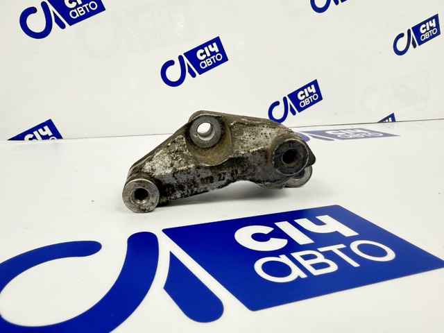 Кронштейн крепления форсунки A6110782741 MERCEDES