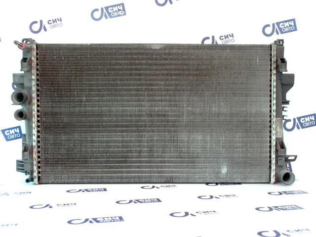 Радиатор охлаждения двигателя A6395010401 MERCEDES