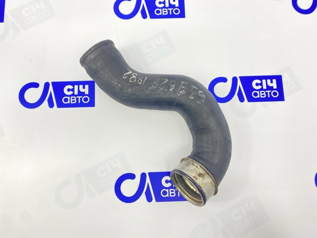 Патрубок интеркуллера A6395281882 MERCEDES