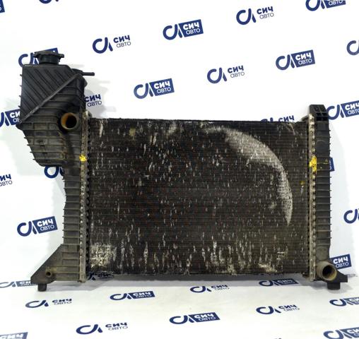 Радиатор охлаждения двигателя A9015003100 MERCEDES