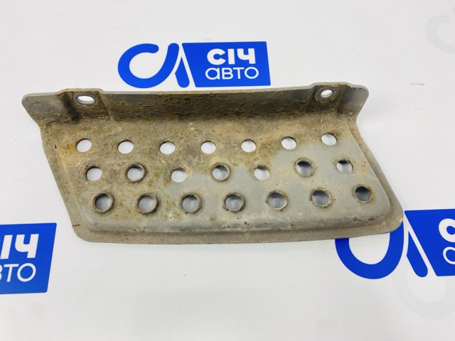 Накладка на порог правая A9015230301 MERCEDES