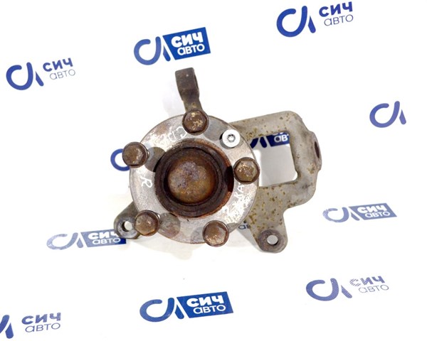 MERCEDES A9043320502 Цапфа (поворотный кулак) передний правый в наличии Днепр