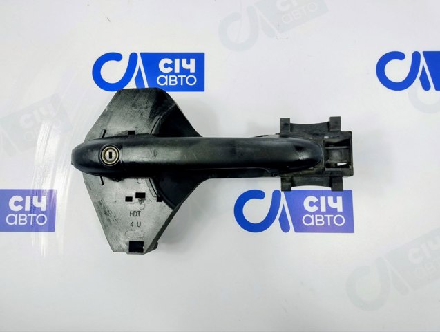 Ручка боковой двери наружная A9067600170 MERCEDES