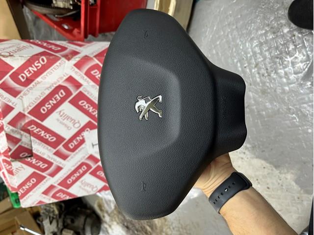 Airbag в мультируль 96753920ZD PEUGEOT
