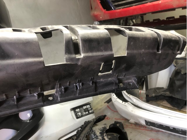 9678050980 PEUGEOT Усилитель заднего бампера купить в Одесса