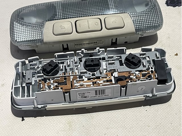 8A6A13K767AB FORD Плафон салона купить в Харьков